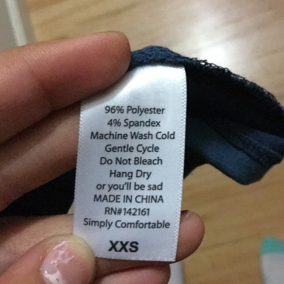 Julia-Lularoe - Picture 5 of 5